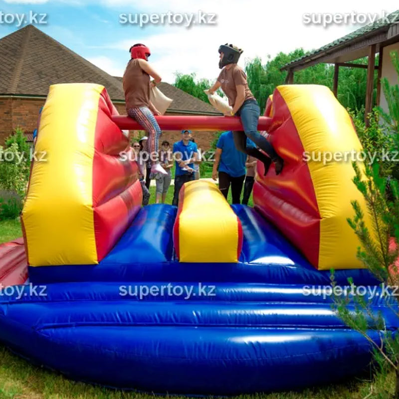 Бои на подушках